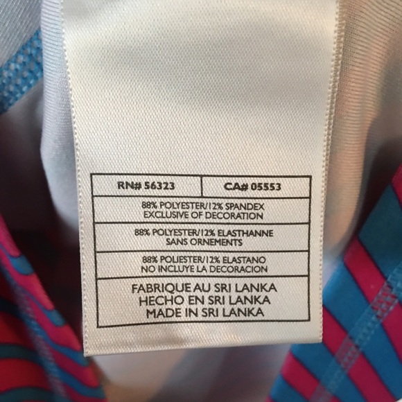 Very nice women’s Nike tank top Sz XL - bright! - Picture 6 of 8